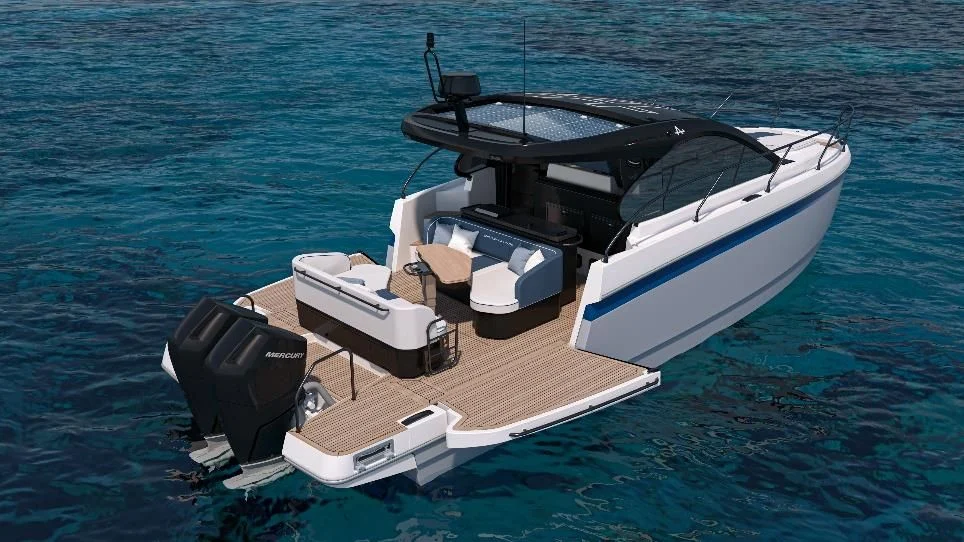 Bénéteau Gran Turismo 40 Alpine Edition from astern with black outboards